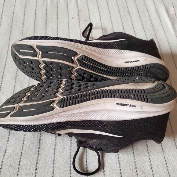 Nike Downshifter 9 Women's Size 9 - Picture 6 of 8